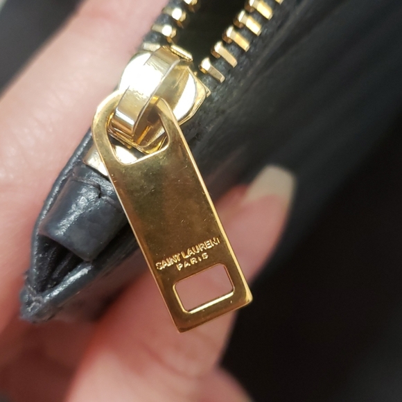 Authentic grey YSL monogramme bill pouch - Picture 5 of 5